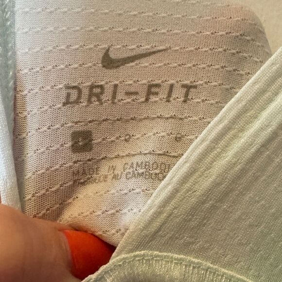 NIKE Dri Fit Breathe Running Tank Top Shirt Mint Green CZ9608-394 Women’s Large - Picture 7 of 9